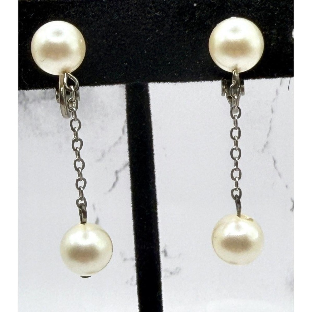 Vintage Pearl Drop Clip Earrings 1.5" Dangle 8mm Cream Faux Pearls Silver Tone